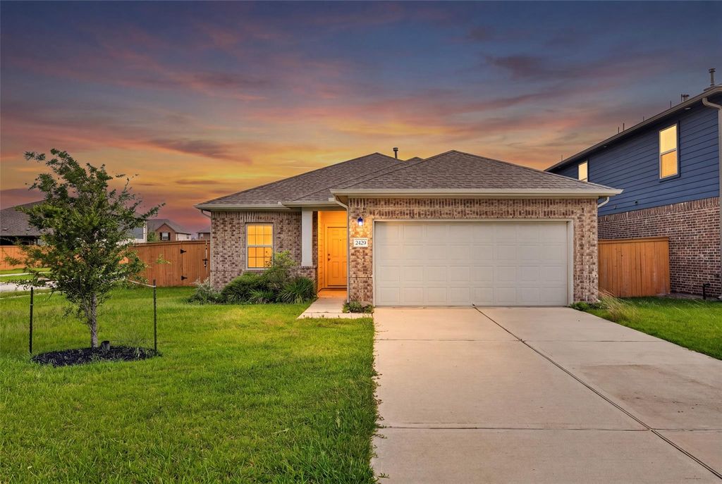2429 Abbot Brook Drive, Rosharon, TX 77583