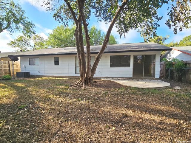 6707 SPRING FOREST ST, San Antonio, TX 78249