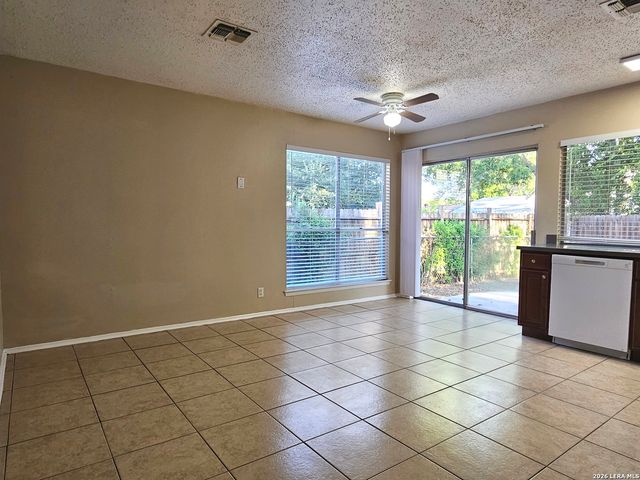 6707 SPRING FOREST ST, San Antonio, TX 78249