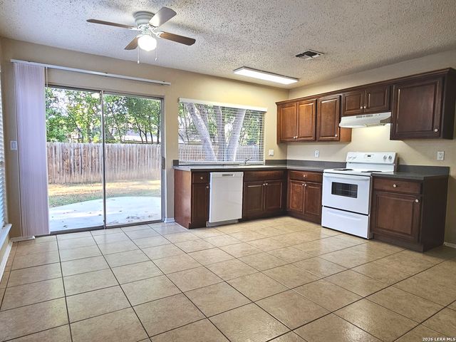 6707 SPRING FOREST ST, San Antonio, TX 78249