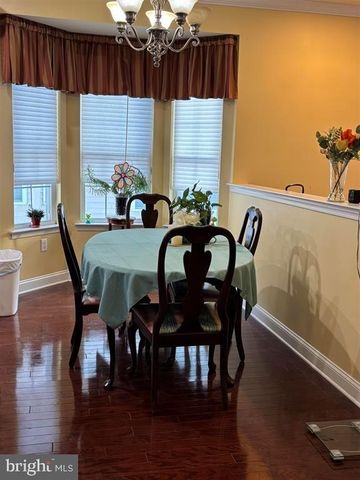 346 SUNFLOWER DR, Egg Harbor Township, NJ 08234