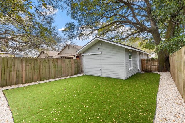 2410 E COLUMBUS DRIVE, Tampa, FL 33605