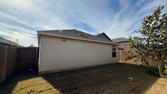 14065 Haggerston Drive, Pilot Point, TX 76258