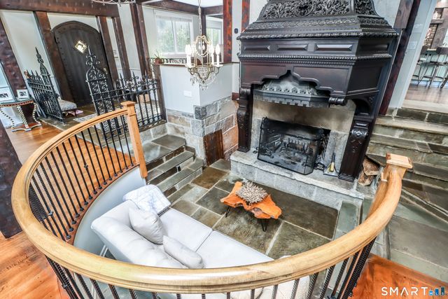 70 Obtuse Hill Road, Brookfield, CT 06804