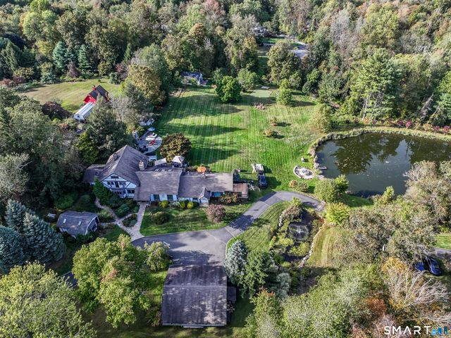 70 Obtuse Hill Road, Brookfield, CT 06804