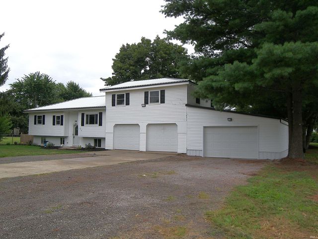 316 E Williams Street, Milford, IN 46542