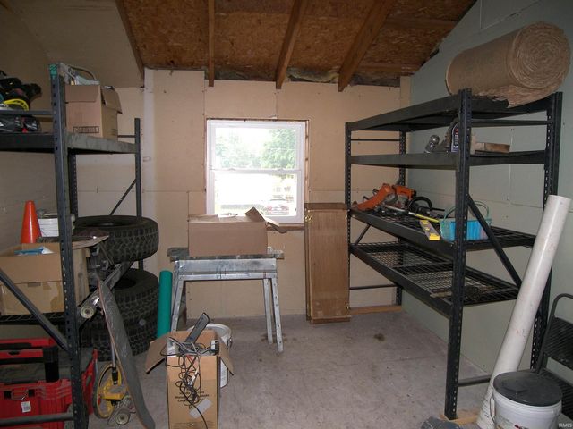 316 E Williams Street, Milford, IN 46542