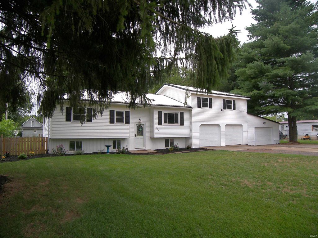 316 E Williams Street, Milford, IN 46542