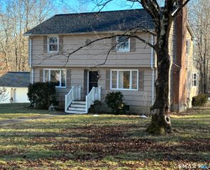 52 Alger Road, East Haddam, CT 06423