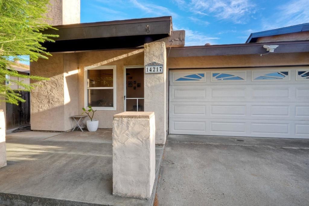 Image 4 of property listing at 14217 SUTTER MILL WAY, Poway, CA 92064