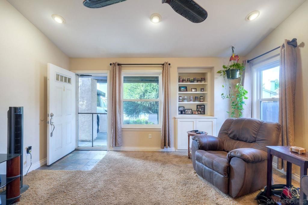 Image 8 of property listing at 14217 SUTTER MILL WAY, Poway, CA 92064