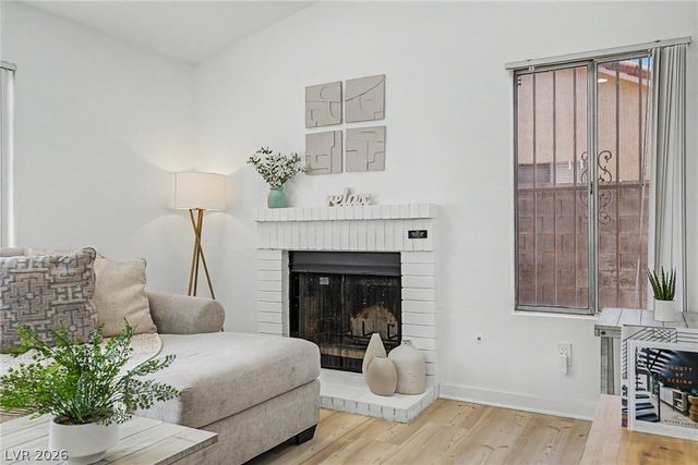 512 Macbrey Drive, Las Vegas, NV 89123