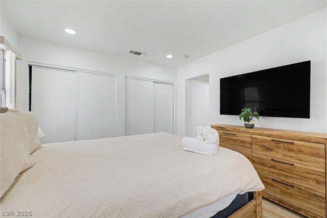 512 Macbrey Drive, Las Vegas, NV 89123