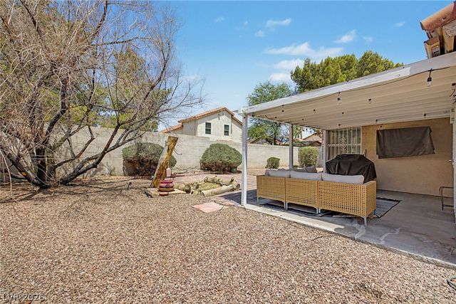 512 Macbrey Drive, Las Vegas, NV 89123