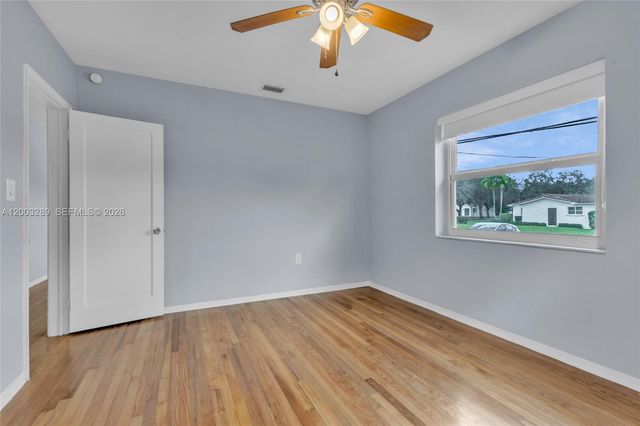 392 Payne Dr, Miami Springs, FL 33166