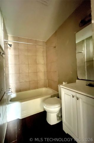 6734 E Independence Street, Tulsa, OK 74115