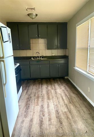 6734 E Independence Street, Tulsa, OK 74115