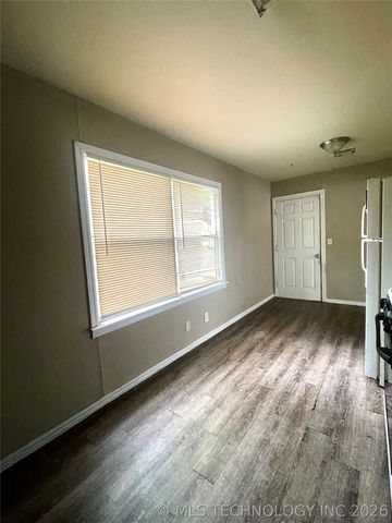 6734 E Independence Street, Tulsa, OK 74115