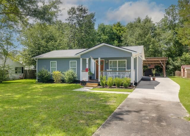 62 Anita Drive, Charleston, SC 29407
