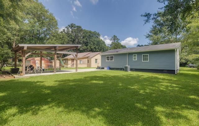 62 Anita Drive, Charleston, SC 29407