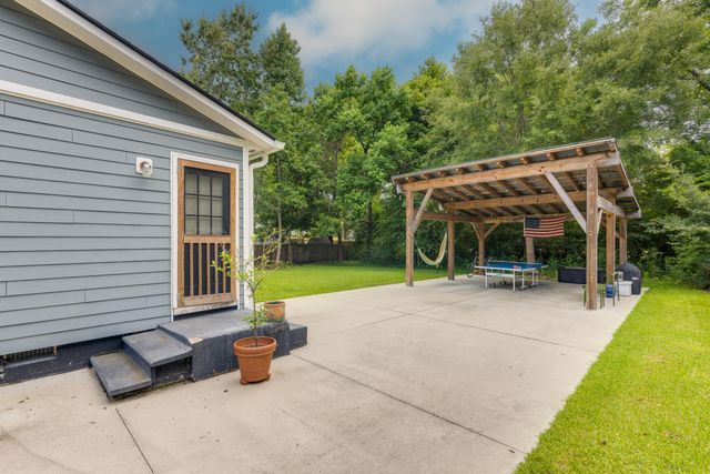 62 Anita Drive, Charleston, SC 29407