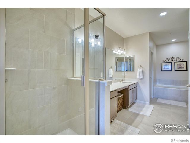 2417 Calais Drive 19D, Longmont, CO 80504