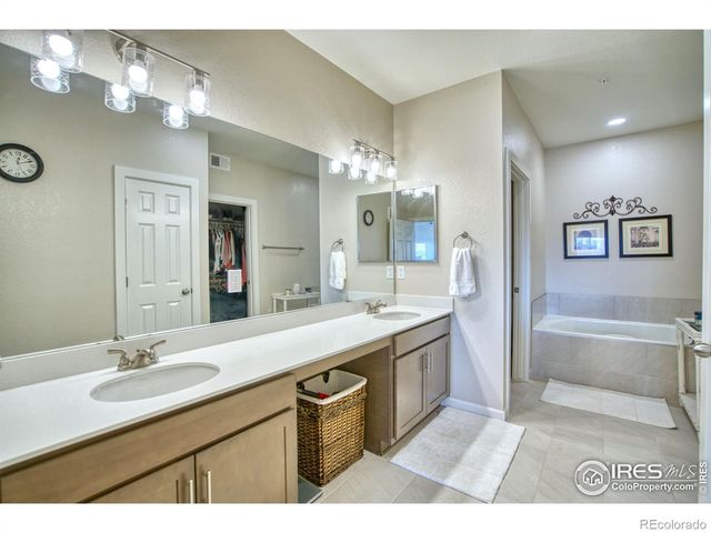 2417 Calais Drive 19D, Longmont, CO 80504