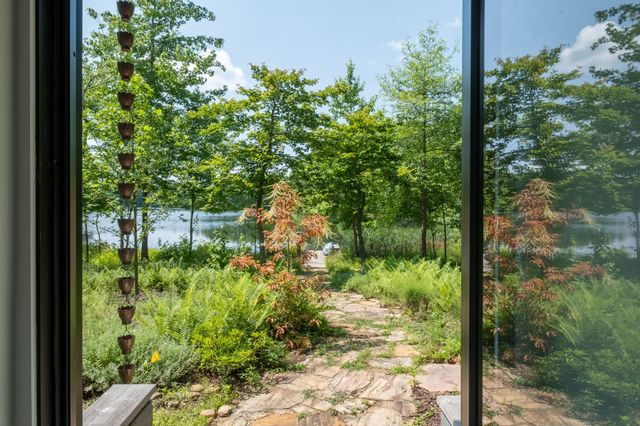 201 Water View Ln, Monteagle, TN 37356