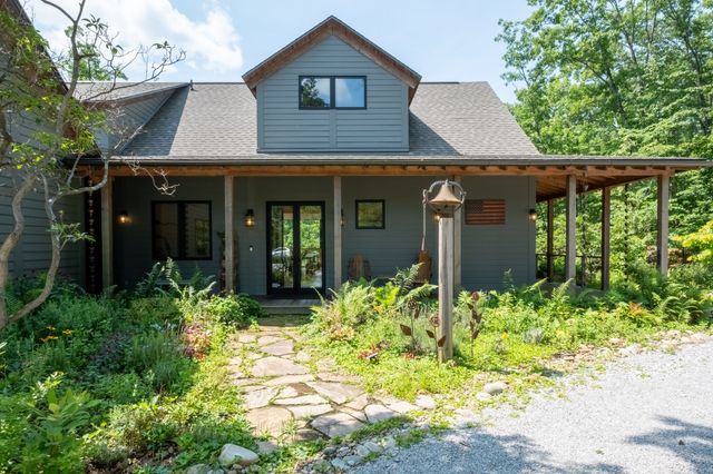 201 Water View Ln, Monteagle, TN 37356