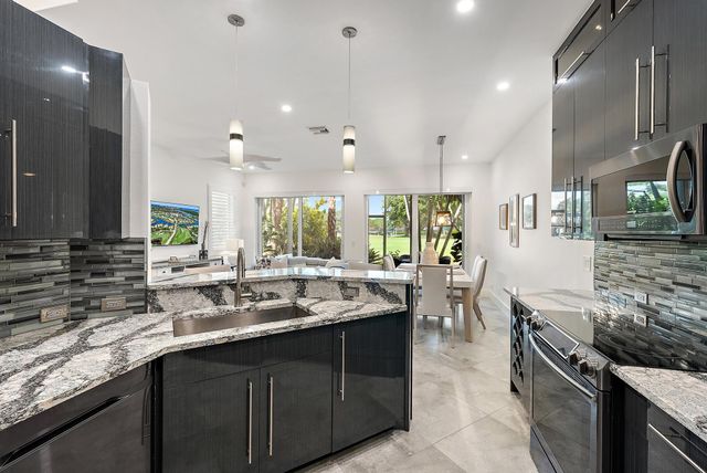 503 Resort Lane, Palm Beach Gardens, FL 33418