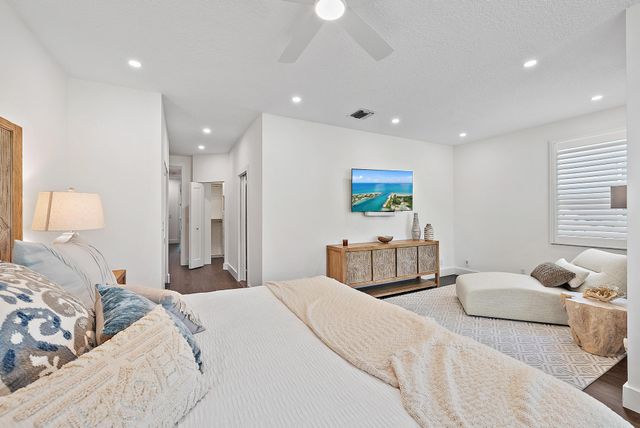 503 Resort Lane, Palm Beach Gardens, FL 33418