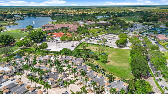 503 Resort Lane, Palm Beach Gardens, FL 33418