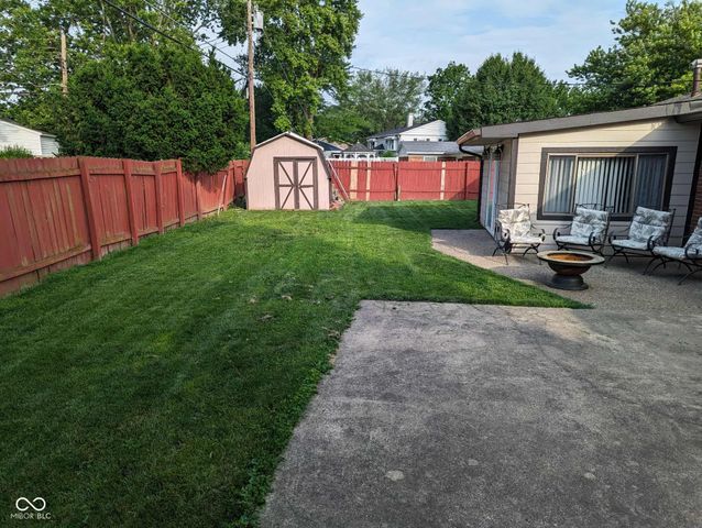 703 Redfern Drive, Beech Grove, IN 46107