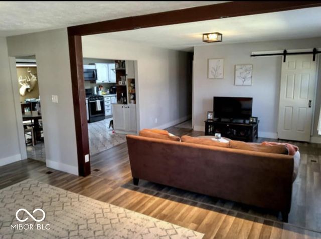 703 Redfern Drive, Beech Grove, IN 46107