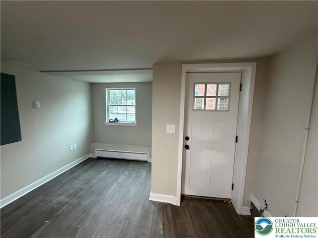 38 West North, Bethlehem City, PA 18018