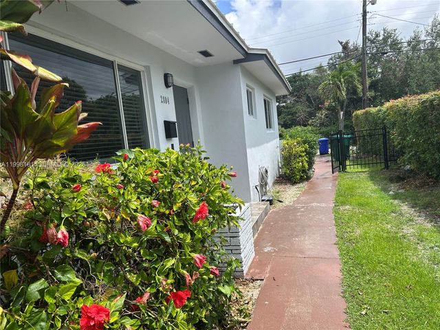 2804 SW 35th Ave 2804, Miami, FL 33133