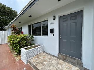 2804 SW 35th Ave 2804, Miami, FL 33133