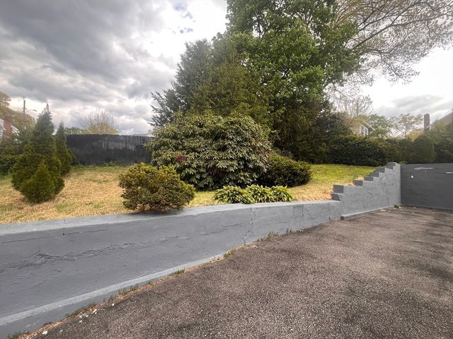 13 Hancock, Shrewsbury, MA 01545