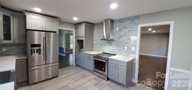 6030 Old Providence Road, Charlotte, NC 28226