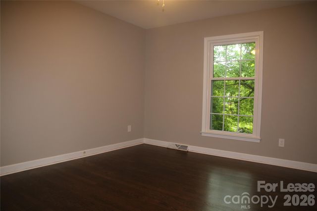 6030 Old Providence Road, Charlotte, NC 28226