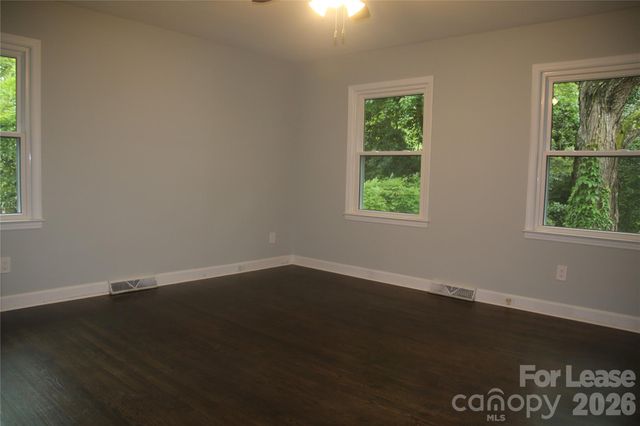6030 Old Providence Road, Charlotte, NC 28226