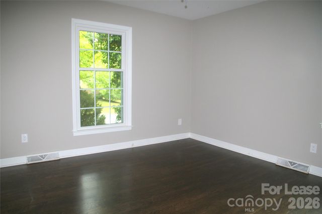 6030 Old Providence Road, Charlotte, NC 28226