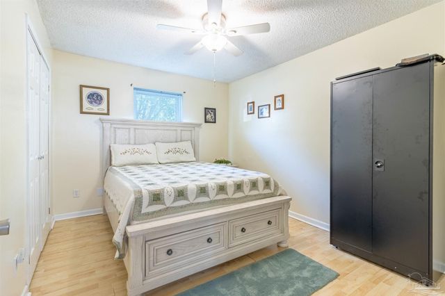 4935 Carl Booker Rd, Milton, FL 32583