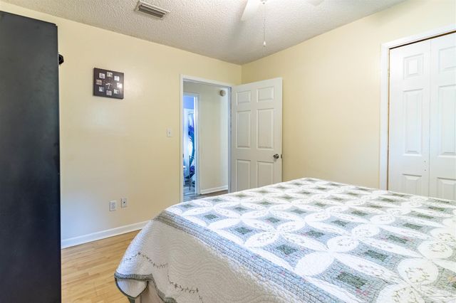 4935 Carl Booker Rd, Milton, FL 32583