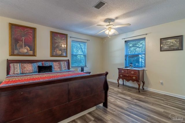 4935 Carl Booker Rd, Milton, FL 32583