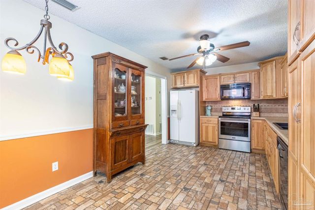 4935 Carl Booker Rd, Milton, FL 32583