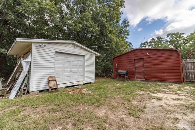 4935 Carl Booker Rd, Milton, FL 32583