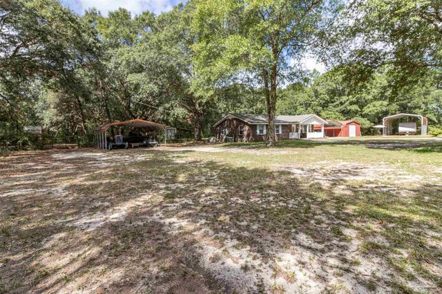 4935 Carl Booker Rd, Milton, FL 32583