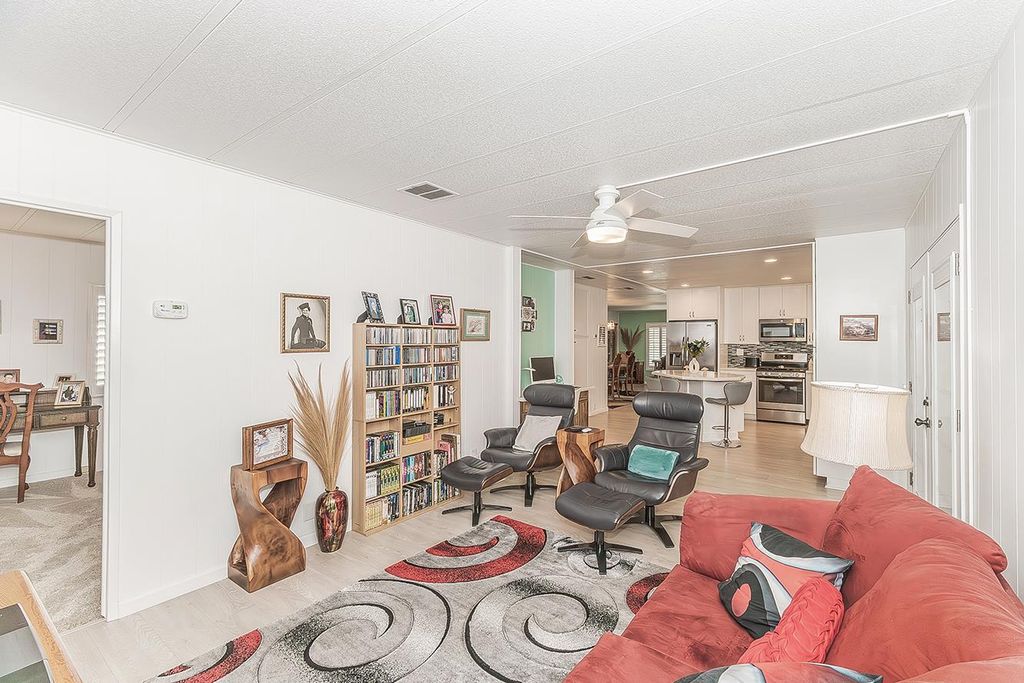 Image 23 of property listing at 371 Bethel Ave # 27, Sanger, CA 93657