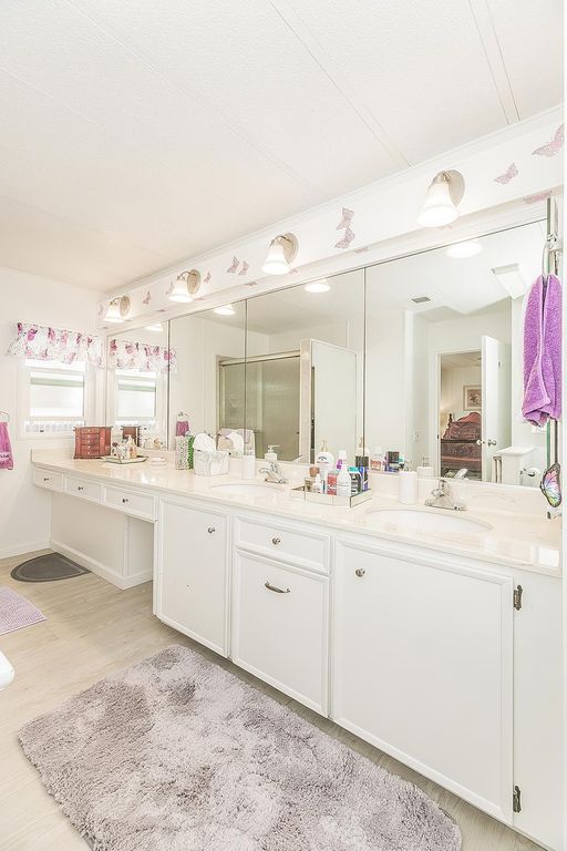 Image 35 of property listing at 371 Bethel Ave # 27, Sanger, CA 93657